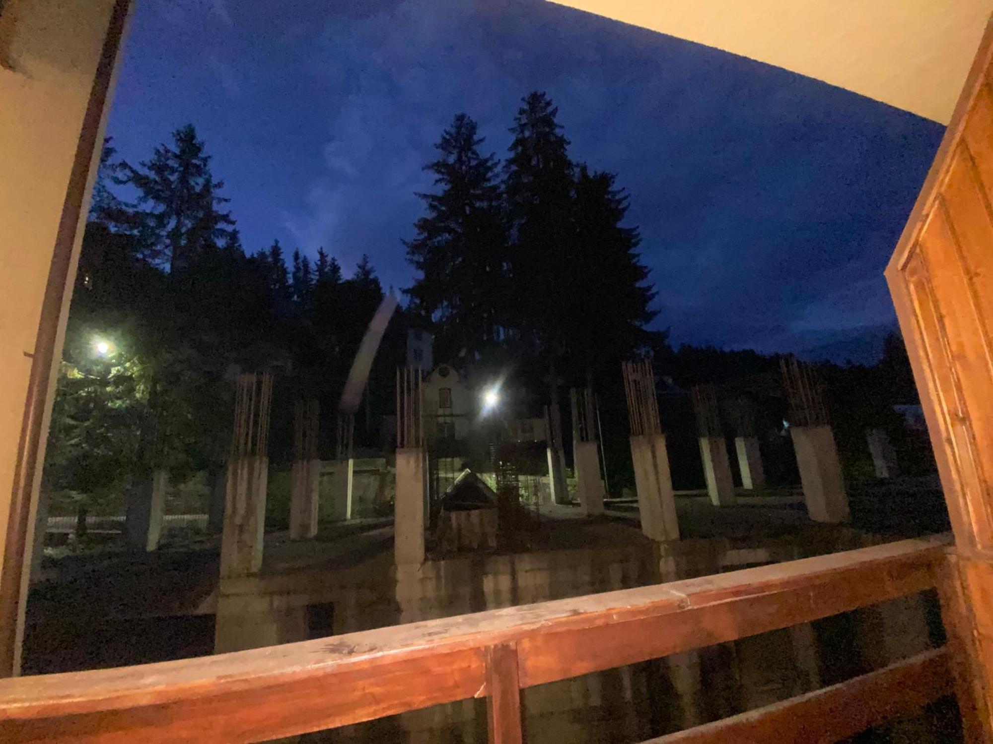Sinaia Chic Minisuite Mirage-Self Check-In&Free Parking Екстер'єр фото